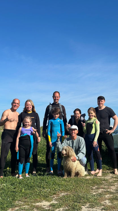 CLASES DE SURF GRUPALES