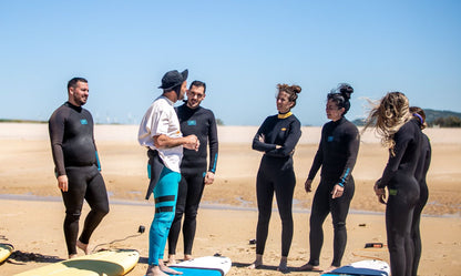 CLASES DE SURF GRUPALES